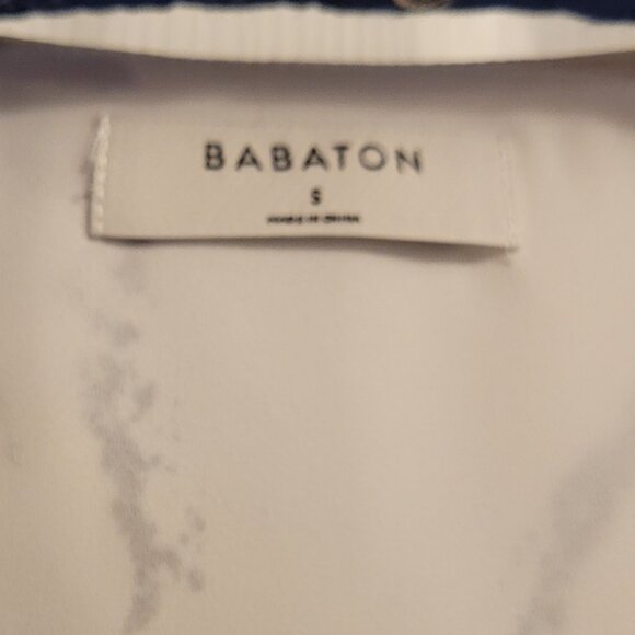 ✨NWT✨ Aritzia Babaton Murphy Blouse! - Picture 3 of 7